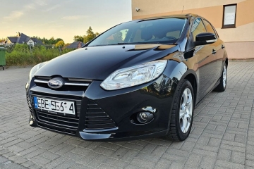 Ford Focus 1.6 150KM 2011r. PDC Grzane fotele i szyba Zarejestrowany w