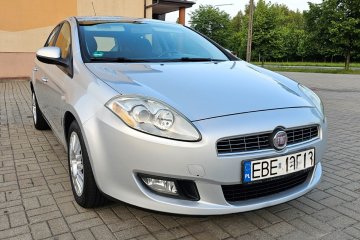 Fiat Bravo 1.4 16V Benz. 90KM Czujniki parkow. Bezwypadkowy Zarejestro